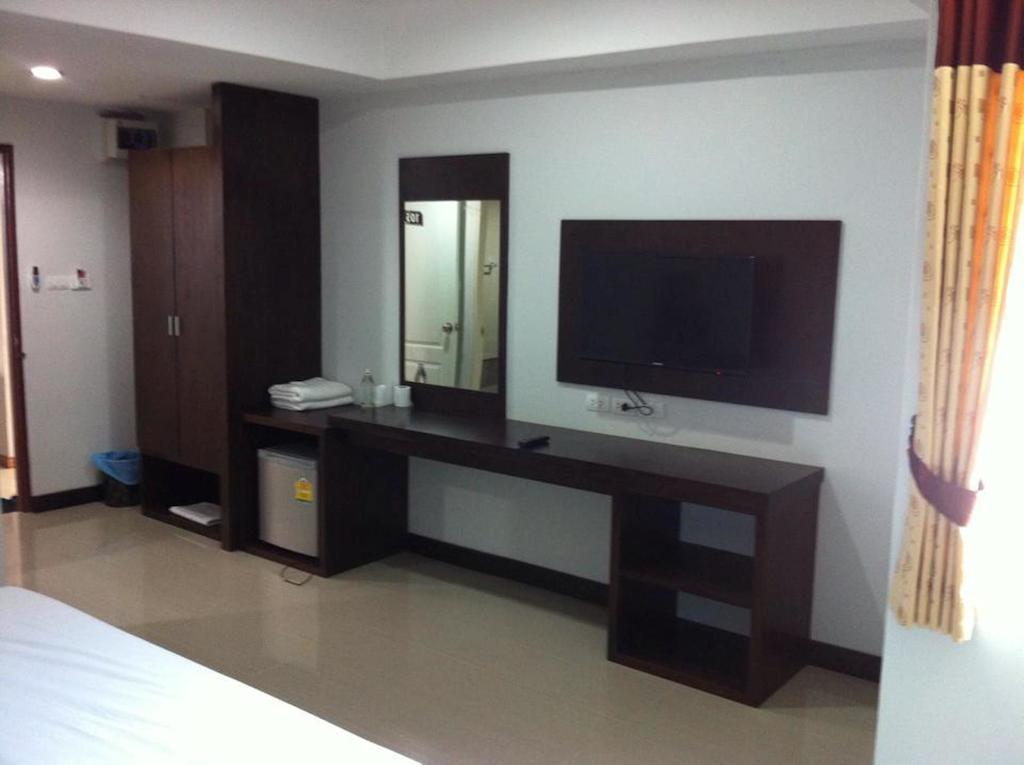 S.K.Airport Chiang Mai Hotel Buitenkant foto